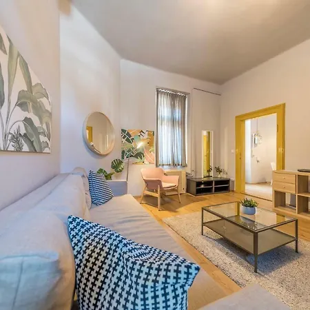 Kurkuma Apartment Budapest
